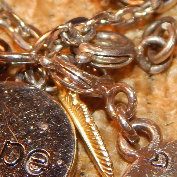 Be Free Spirited Love Life Be Brave Charm Necklace - Picture 7 of 9